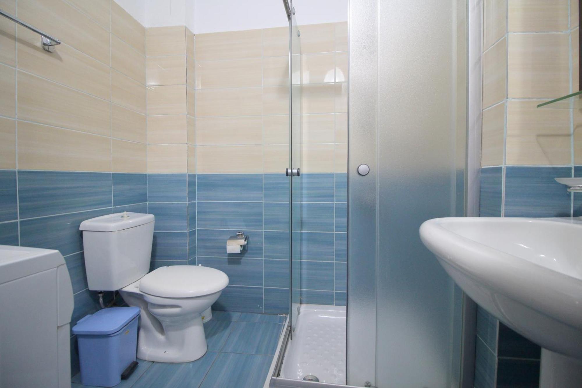 July Seaview Apartments Саранда Екстер'єр фото
